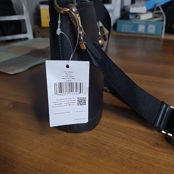Kate Spade Black Audrey Mini Bucket Crossbody Bag K8103 $329 - Picture 4 of 14